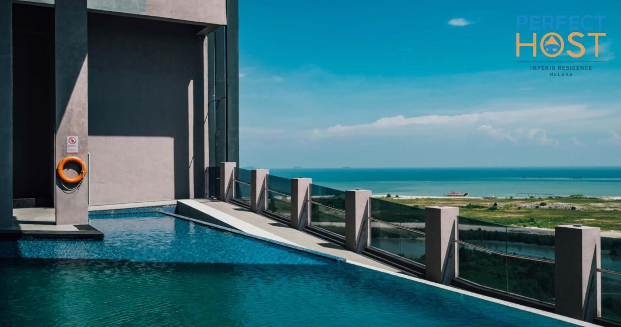 Imperio Residence Seafront By Perfect Host Малакка Экстерьер фото